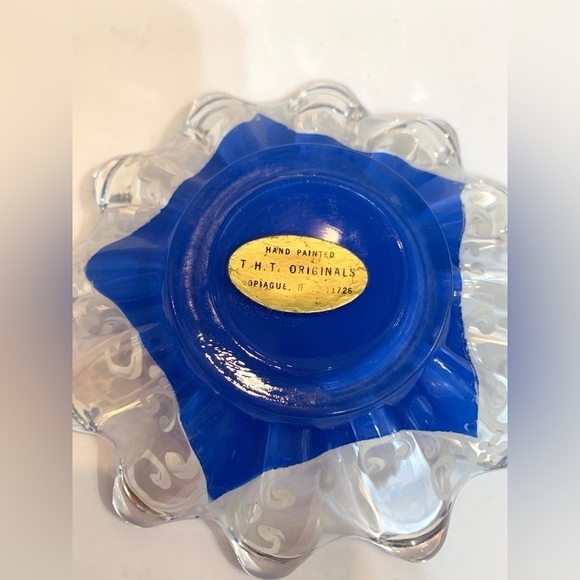 Vintage Hand-Painted Glass Dish Blue and White - Picture 5 of 6